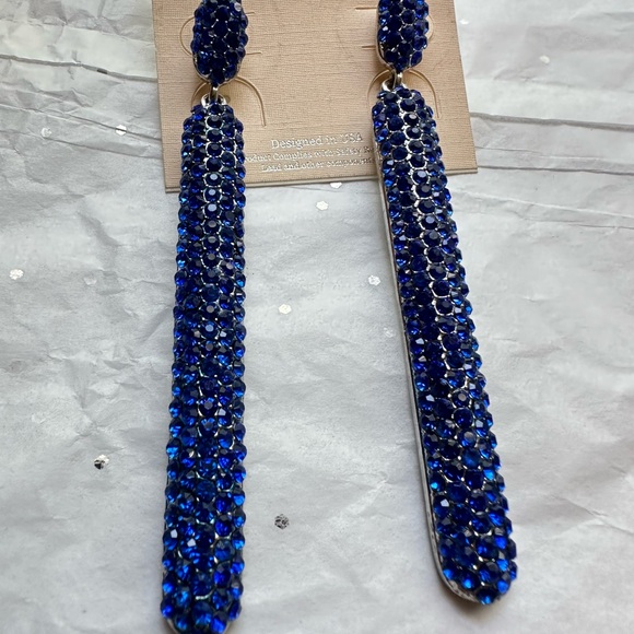 NWT Shoulder Duster Earrings Brilliant Blue Rhinestones 3 1/2" long - Picture 2 of 4